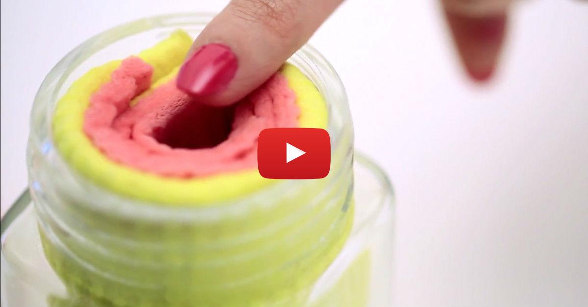 This Magic DIY Jar Can Take Your Nail Polish Off Completely!
