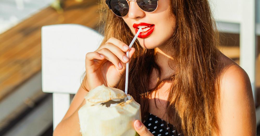 7 Ways Coconut Water Makes You Prettier (Don’t Just Drink It!)