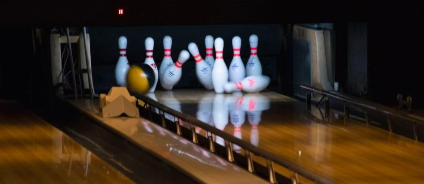 10 Of The Best Bowling Places In Delhi-NCR That You&#8217;ve Gotta Visit With Your Crew!