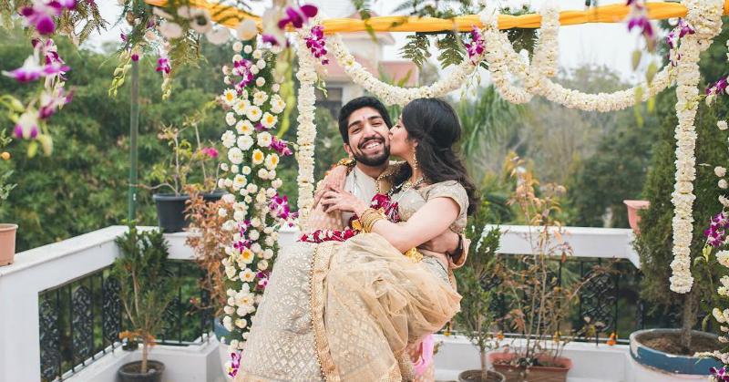 From Wows To Vows: This Delhi Bride Travels The World But Got Married On Her Terrace!
