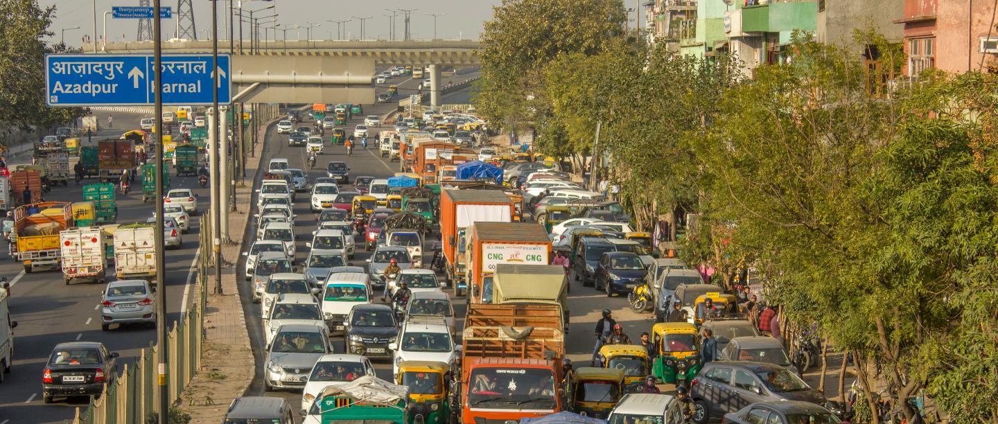 #DelhiTraffic Has Jammed The Roads, Our Patience &amp; Twitter With Frustratingly Funny Memes