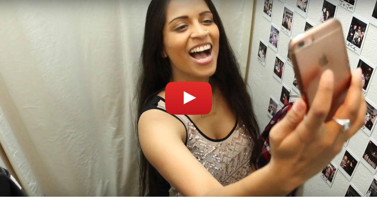 Selfies &amp; Booty Shakes: How Girls ​*Actually*​ Try On Clothes!