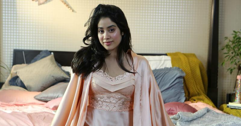 Itne Paise Nahi Kamati Mai: Janhvi Kapoor&#8217;s Response On Being Trolled For Repeating Clothes Is Deadly &amp; Desi