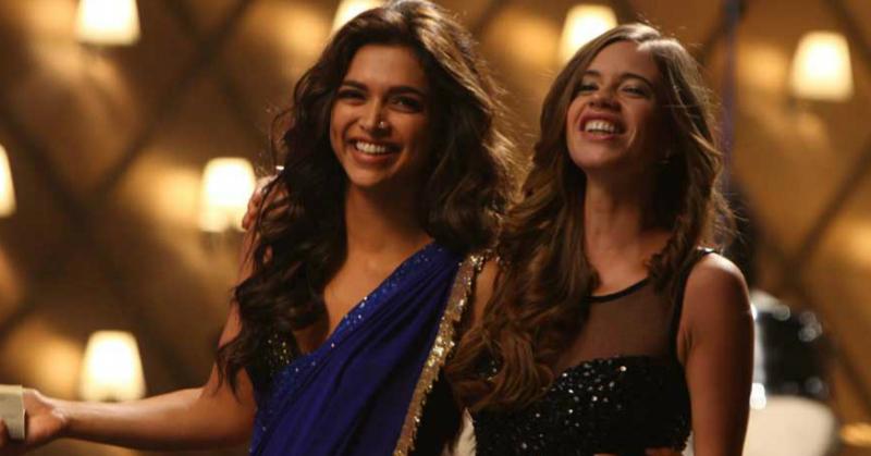 ‘Will You Be My Bridesmaid?’ 12 Cute Texts To Send To Your BFF!