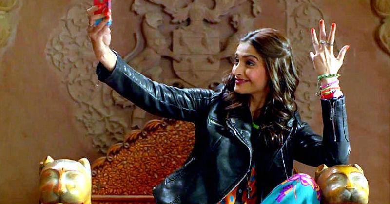 10 Sonam Kapoor Reactions For Every Kind Of Fashion Situation!