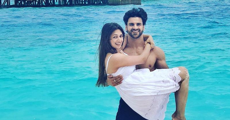 In Pics: Divyanka &amp; Vivek Are Celebrating Their Second Anniversary At This Exotic Island!