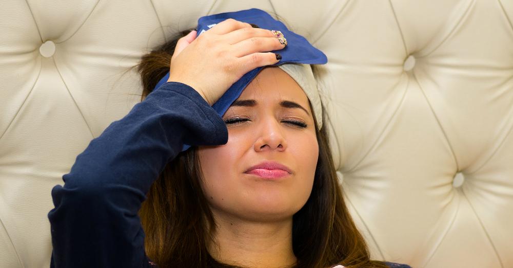 How To Deal With Your Horrible Hangover This Party Season!