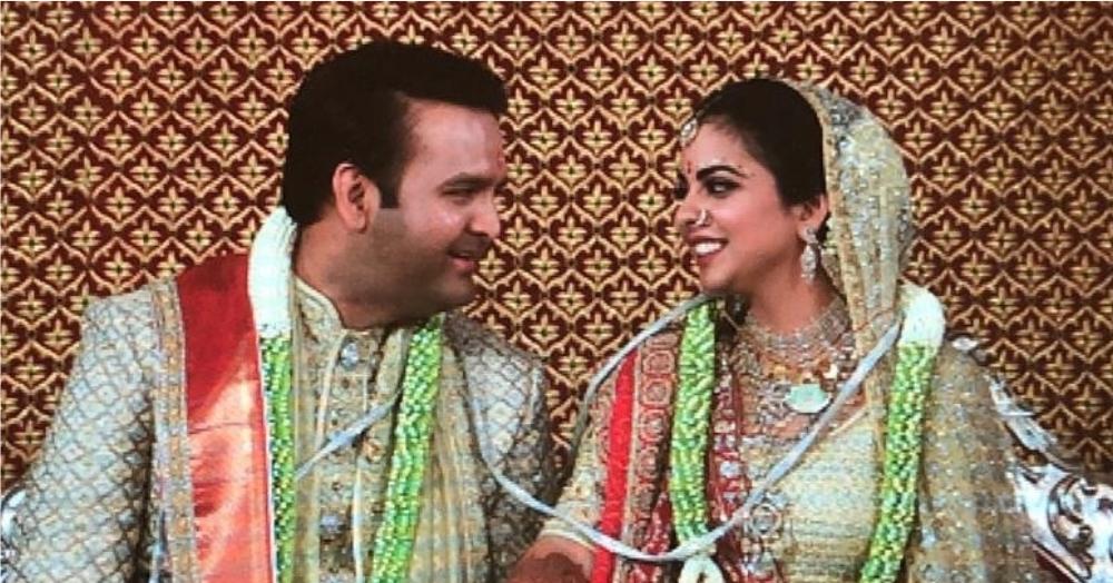Isha And Anand Are Now A Married Couple &amp; We Can&#8217;t Stop Drooling Over Her Lehenga!
