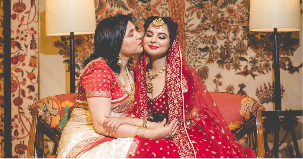 Love, Laughter &amp; Happy Tears: This Mom &amp; Bride Photo Shoot Will Make You Call Mumma NOW!