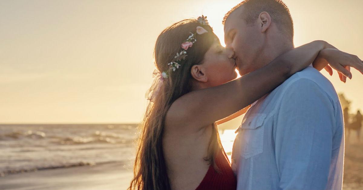 8 Signs You’re A Good Kisser And You Just Didn’t Know It!