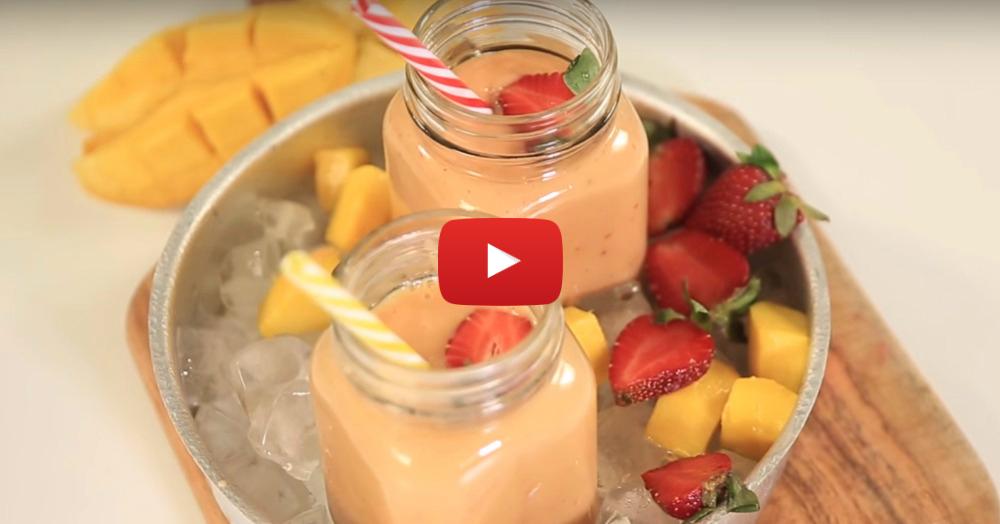 How To Make A *Healthy* Strawberry Mango Smoothie At Home!