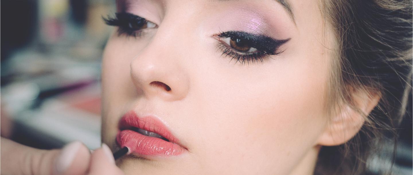 #LippieLove: An Easy Step-By-Step Guide To Make Your Own Lipstick Palette At Home