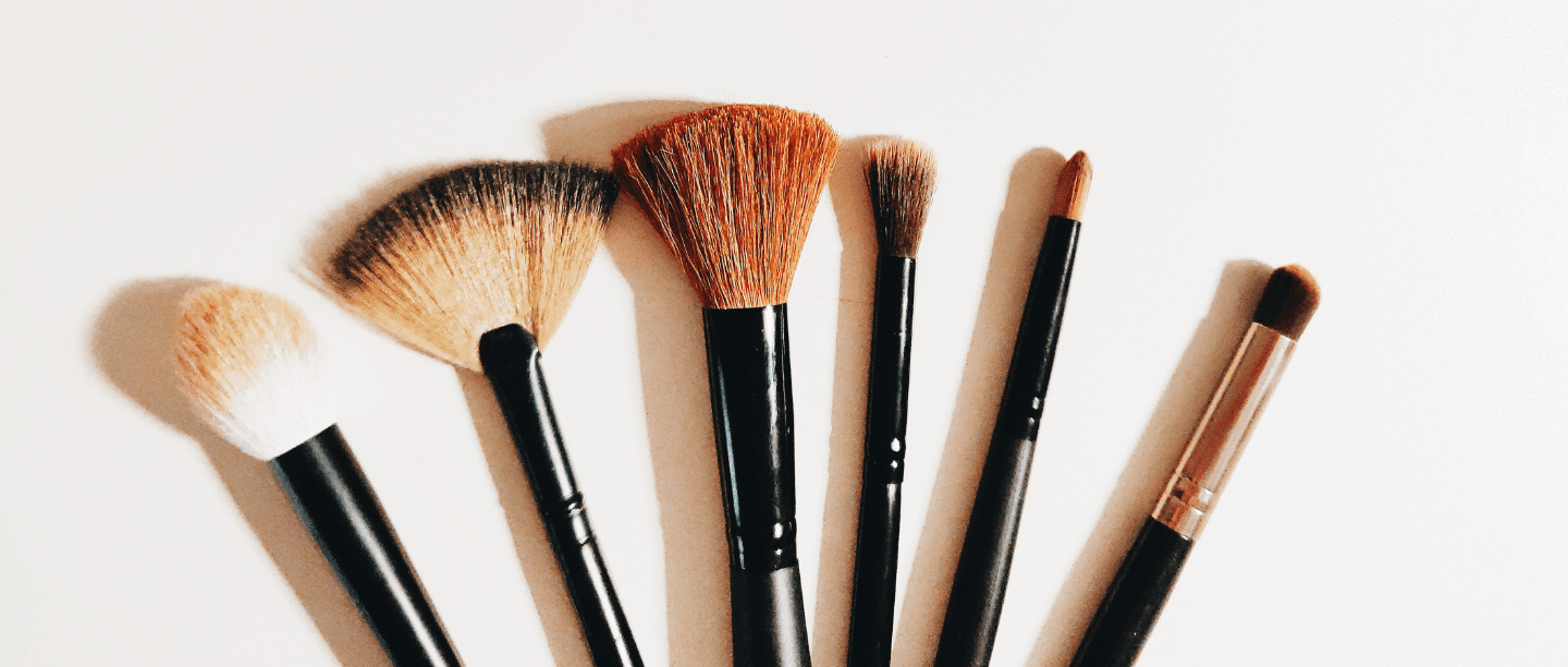 makeup brushes, foundation, makeup