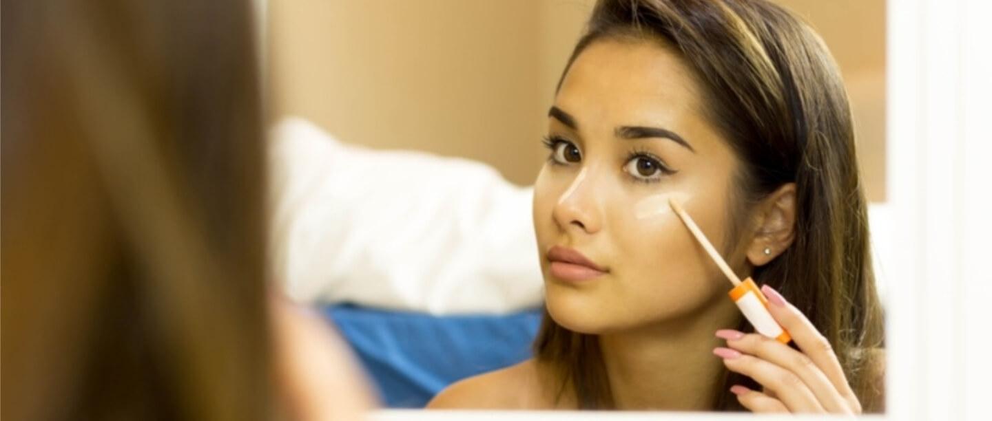 Fed Up Of Creases? Here&#8217;s Everything You Should Know About Applying Concealers