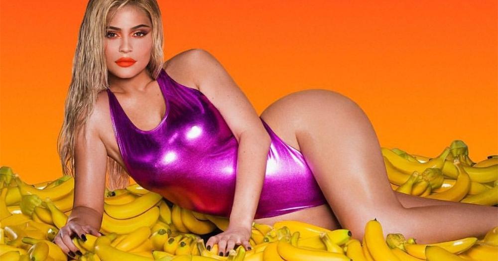 Just Launched: Kylie Jenner&#8217;s Summer Collection Is A Tropical Day Dream!
