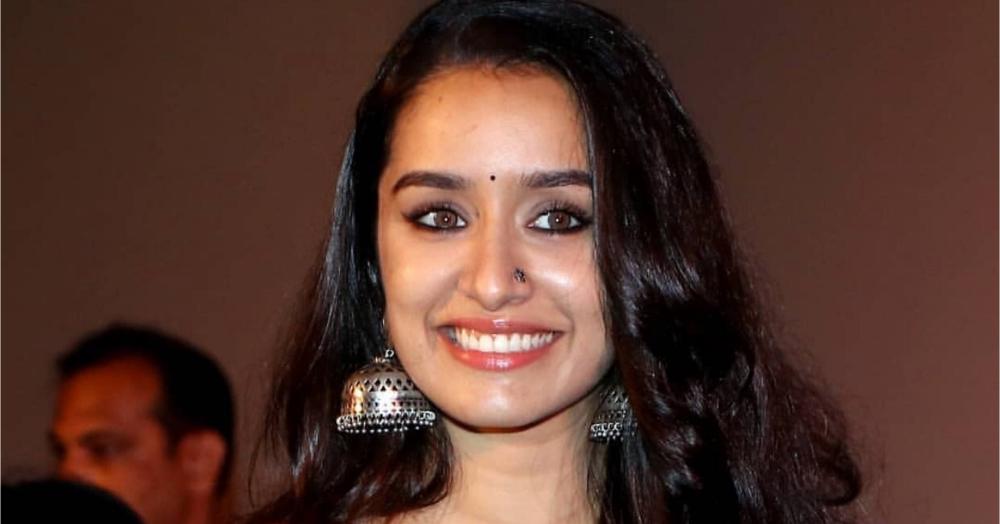 Rock Your Kajal Just Like Shraddha Kapoor Did, This Stree Definitely Knows Her Kohl!