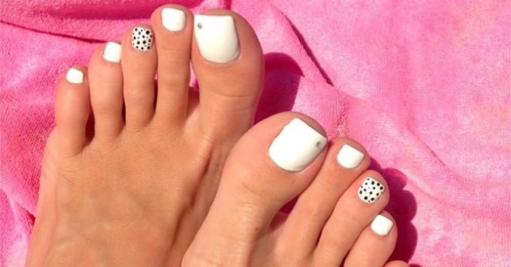 These Toe-Tally Amazing Nail Art Ideas Will Have Your Feet Feelin&#8217; The Summer!