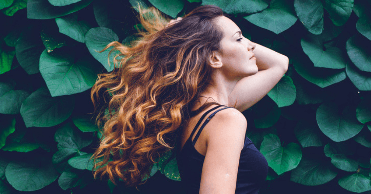 Sexy Beachy Waves In Under 2 Minutes! This Viral Hair Hack Is A Game Changer