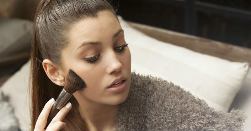 7 Gross Beauty Habits That Will Freak Out Even The Most Understanding BF!