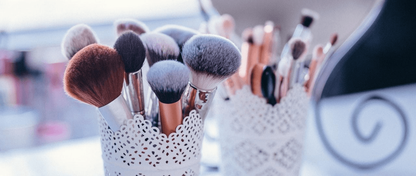 Your Makeup Brushes Deserve A Deep Cleaning &amp; Here&#8217;s The Right Way To Do It