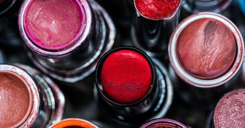 Is It Time To Toss Out Your Favourite Makeup Products? Look Out For These Telltale Signs