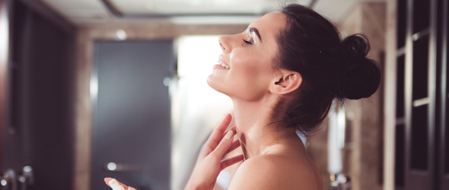Soft Like A Feather! 5 Brilliant Ways To Prevent Wrinkles On The Neck