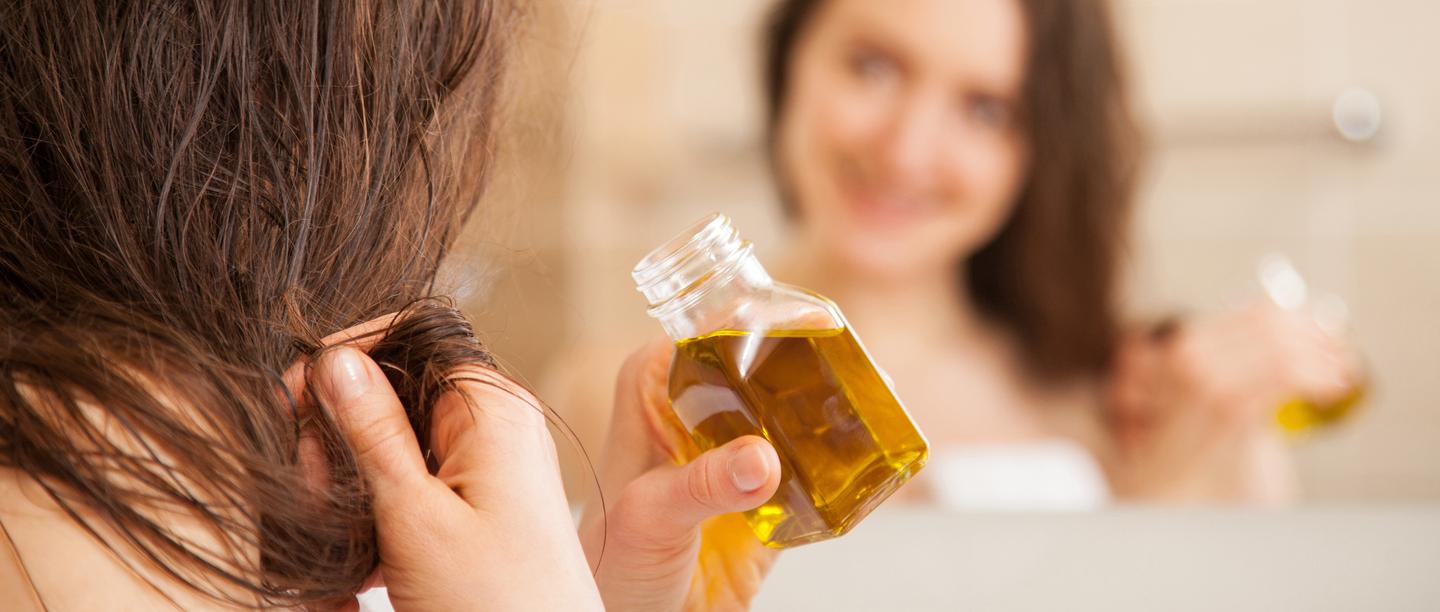 This DIY Hot Oil Treatment Will Bring Your Sexy Curls Back To Life