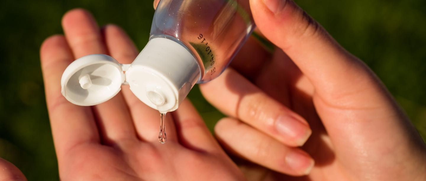 Stay Home, Stay Safe &amp; DIY: Make Your Own Hand Sanitizer Using Just 3 Ingredients