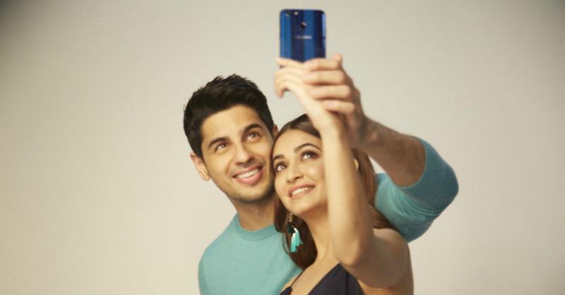 Sidharth Malhotra Proves That A True Friend Can Change Your Life