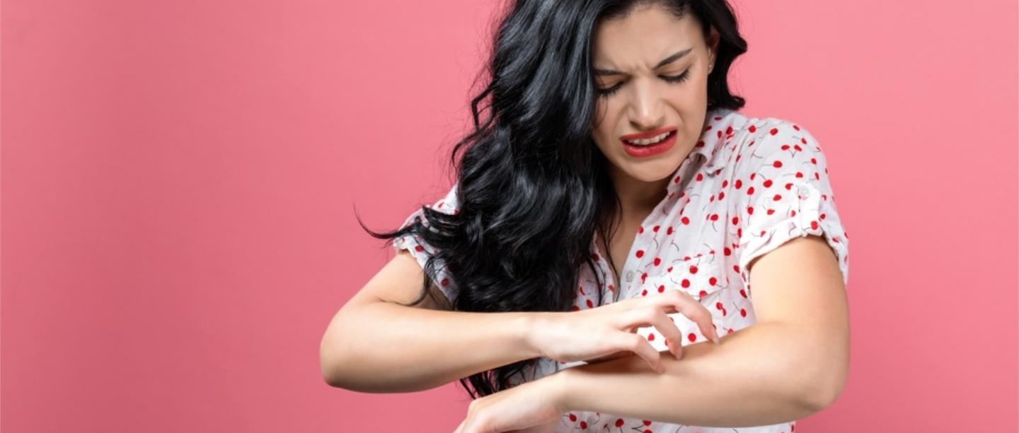 Is The Monsoon Making Your Skin Itch? 5 Types Of Skin Allergies &amp; How To Treat Them