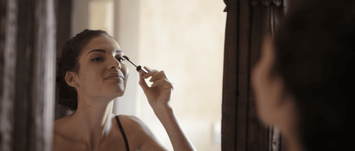 Mini But Mighty: Why You Should Use A Travel-Sized Mascara Instead Of The Full Tube