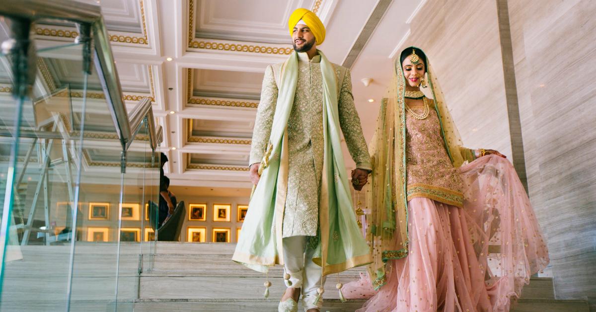 Here’s How You And Him Can Coordinate Your Shaadi Outfits!
