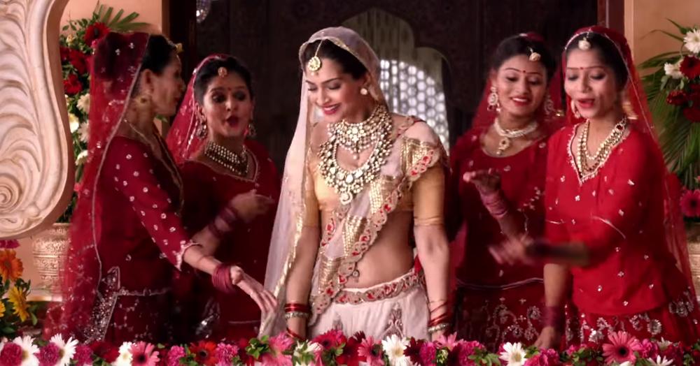 Dear Brides-To-Be, No Shaadi Is Complete Without *These* People