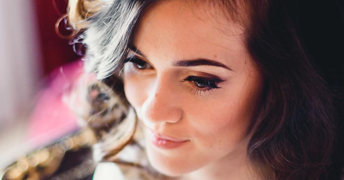 The BEST Eyeliner Styles For *Your* Face Shape!
