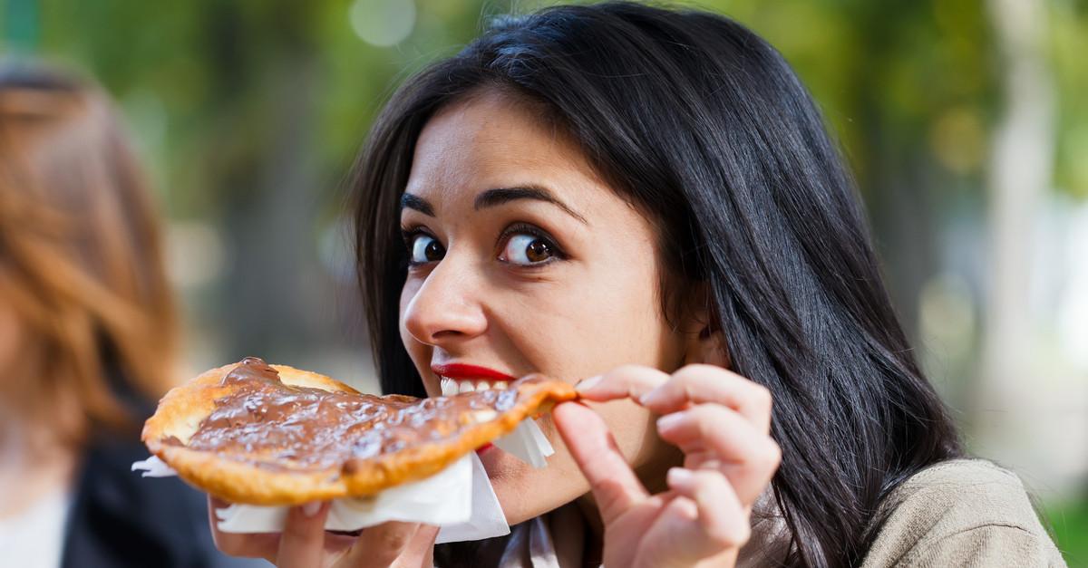 8 Things You’ll Get If Your Bestie Loves Food (Like, A Lot!)