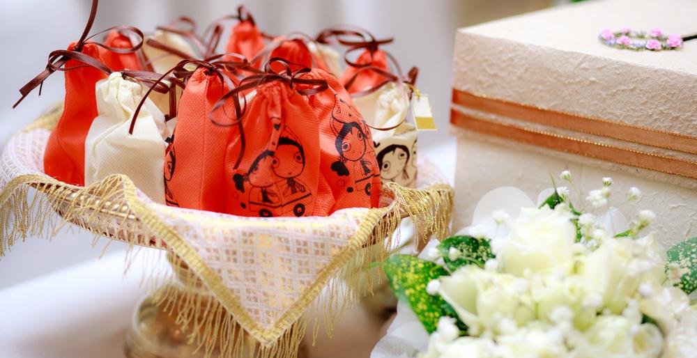 Not Just Mithai?! Wedding Favours Guests Will Absolutely Love!