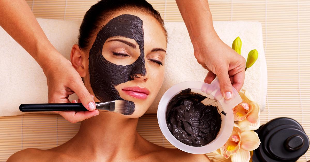 18 Face Packs Under 300 Rupees That *Actually* Work!