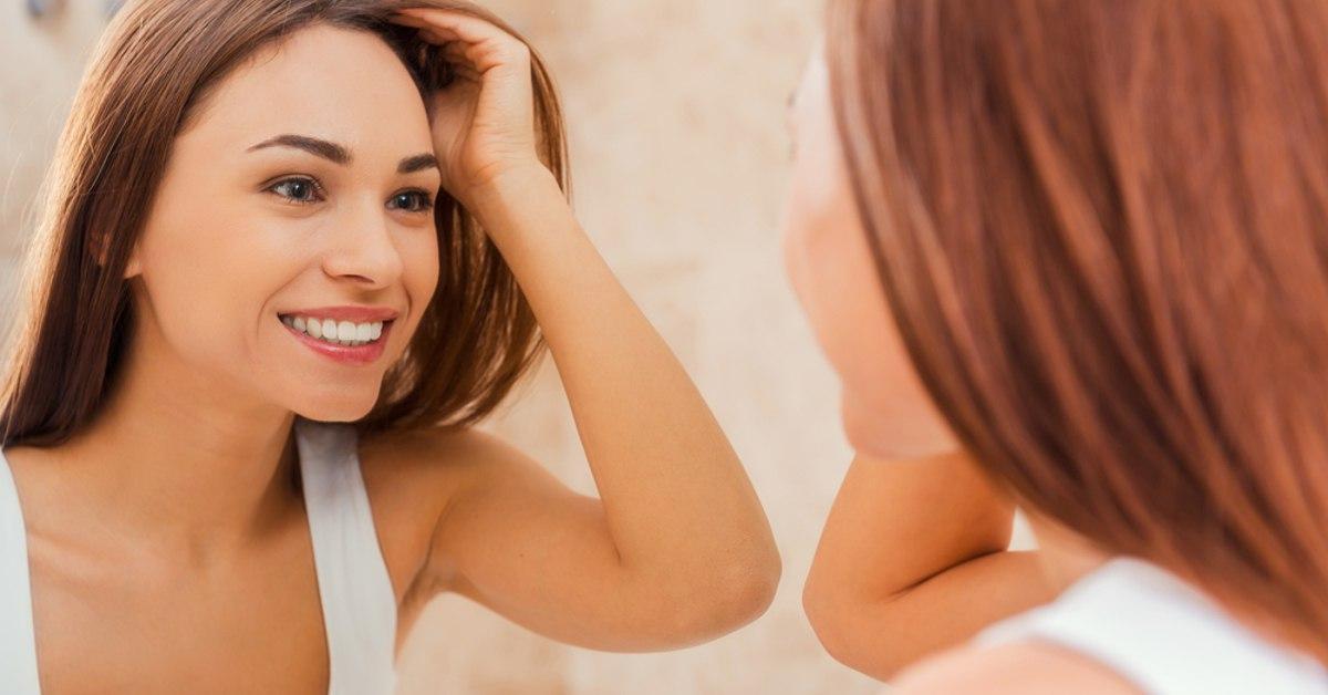 THIS Is What&#8217;s Causing Acne On Your Forehead (You CAN Fix It!)