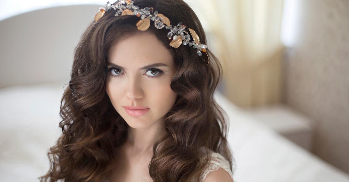 15 Stylish Hair Accessories To Make Your Hairstyle Prettier!