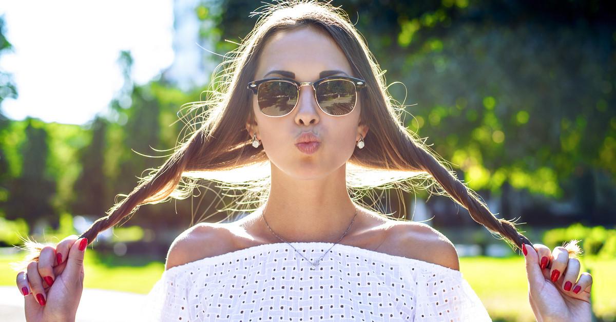 7 Simple Fashion Tricks To Avoid ‘Sweaty’ Problems In Summer!