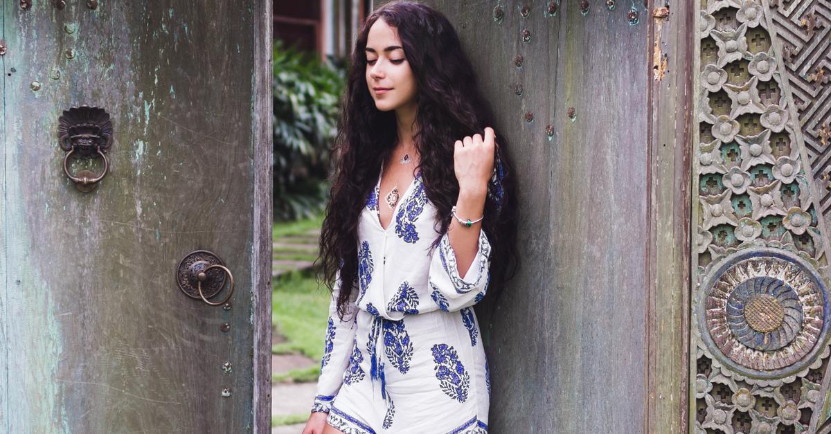 10 *Fusion* Outfits That’ll Make You Wanna Plan Your Next Vacay