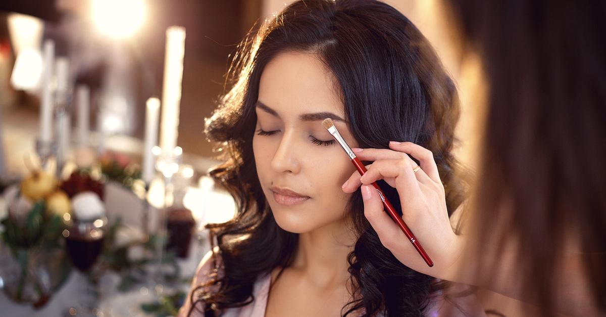 7 Tricks From Makeup Artists To Make Every Girl’s Life Easier!
