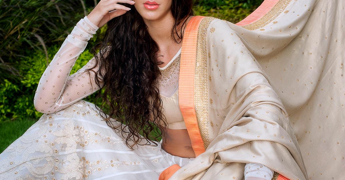 13 Designer Pre-Draped Sarees For Your Trousseau &#8211; All Look Stunning!