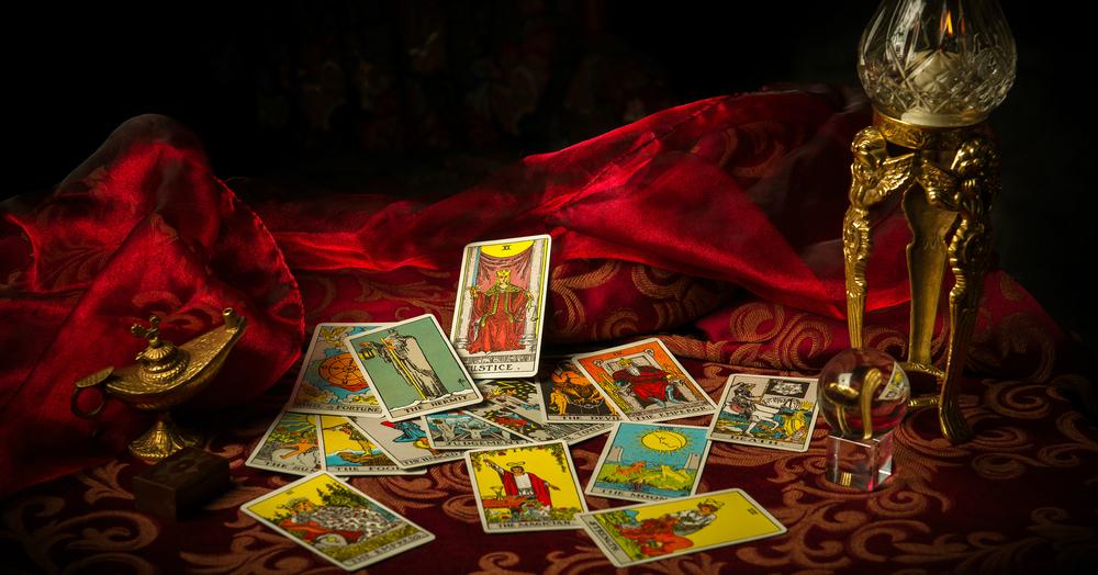 Four Of Wands: What Do The Tarot Cards Have In Store For You?