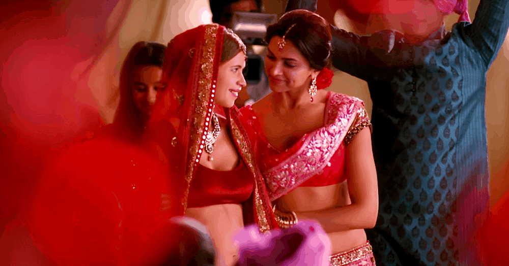 #BFF: 9 Things To Tell Your Bestie When She Gets Hitched!