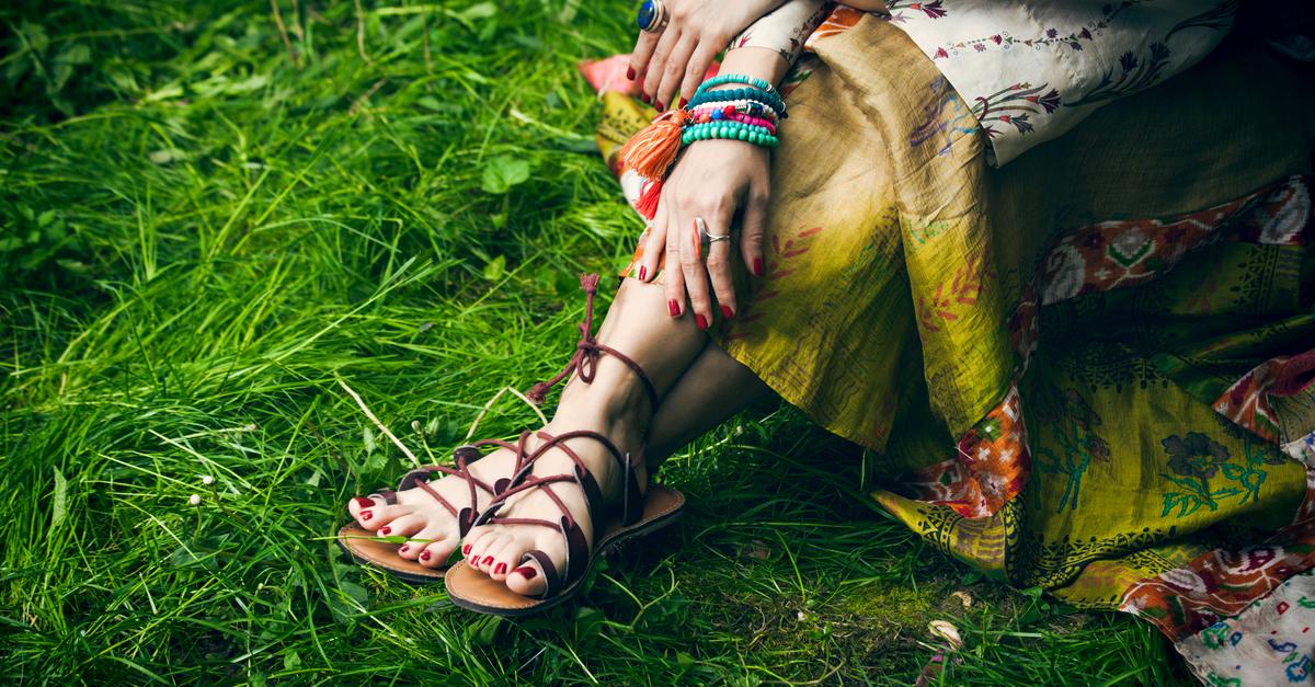 15 Oh-So-Beautiful Flats To Go With Your Indian AND Western Wear