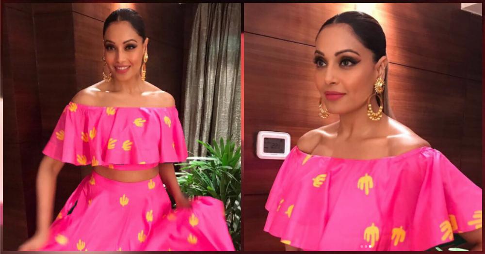 Bipasha Basu’s Easy Breezy Pink Outfit Is All Kinds Of Festive Pretty!
