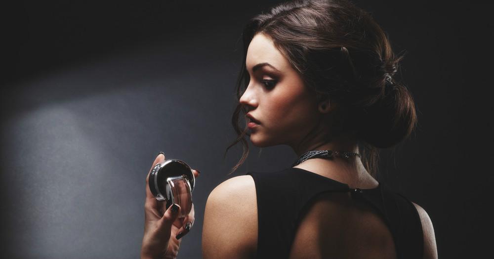 7 Places You SHOULD Be Applying Perfume (Not Just Your Neck!)