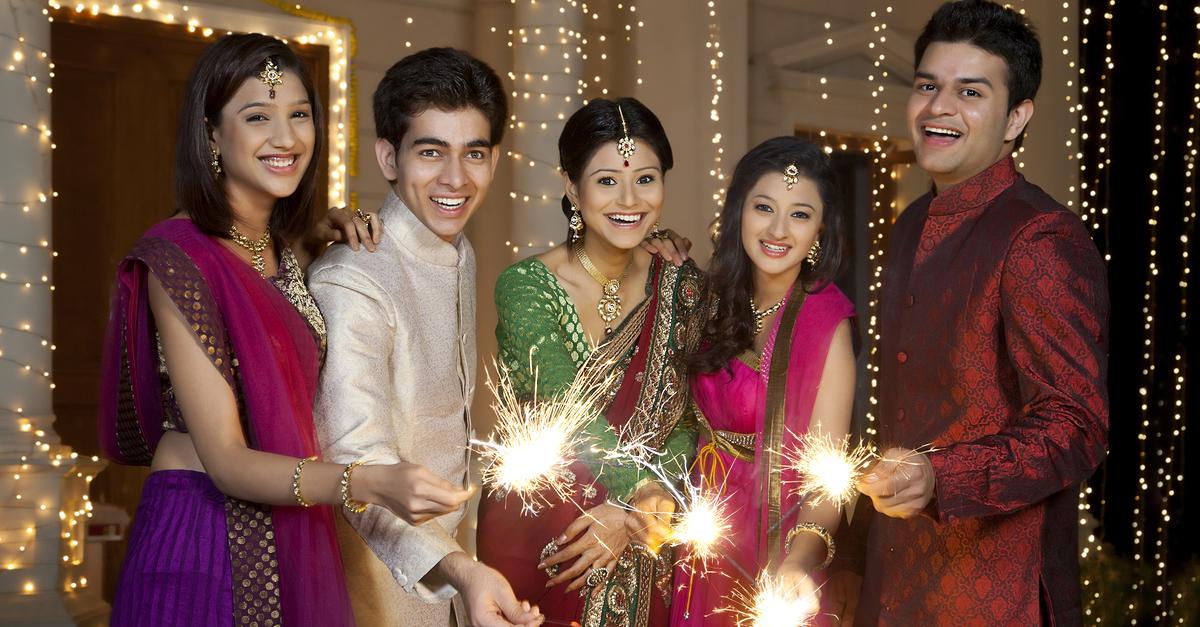 11 Reasons Every Girl LOVES Diwali Season!