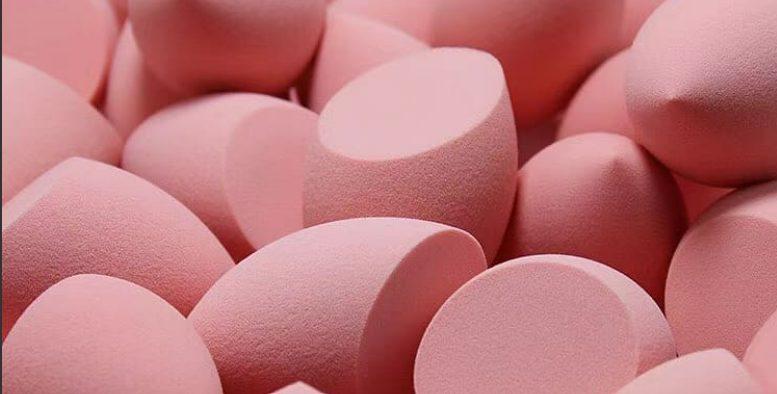 The Best Makeup Sponges That Will Ensure A Smooth, Streak-Free Makeup Base